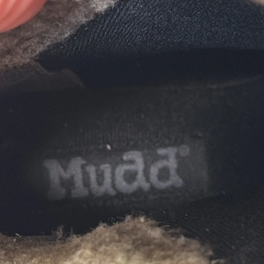 Mudd Ridge grey faux fur trim chunky heel ankle boots.